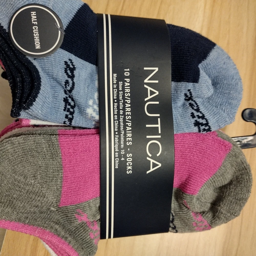 Nautica 10 Pairs Half Cushion Socks Multi-Pack Girls shoe size 10-4 New
